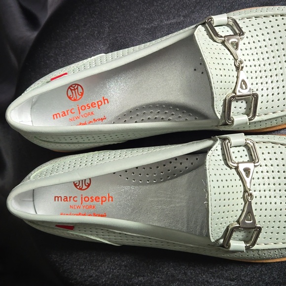 Shoes - Picture 4 of 8